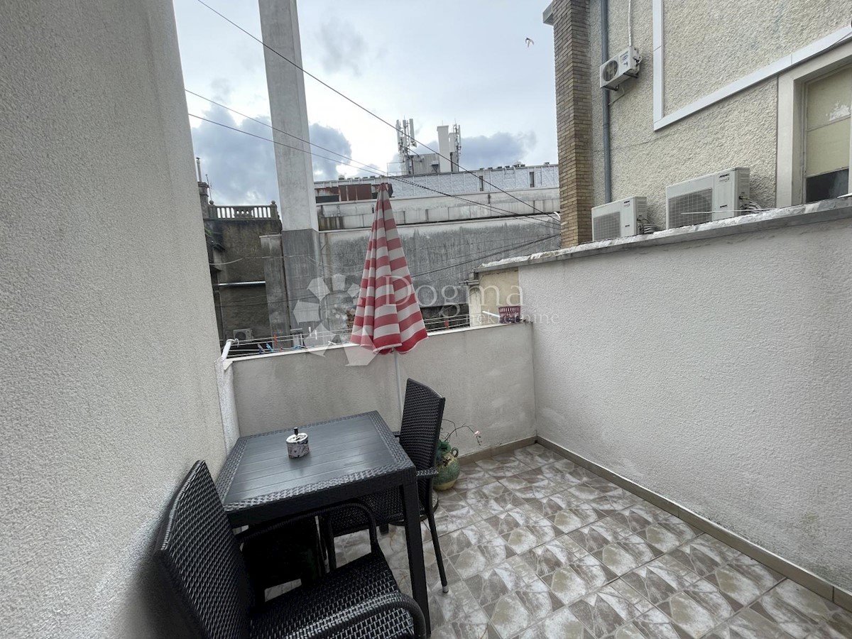 Appartement À vendre - PRIMORSKO-GORANSKA  CRIKVENICA 