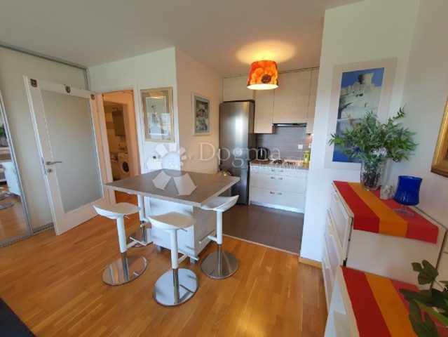 Apartma Naprodaj - Grad Zagreb Zagreb - foto 2/14