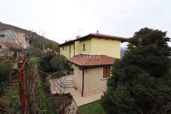 Haus zu verkaufen 250 m² – Opatija