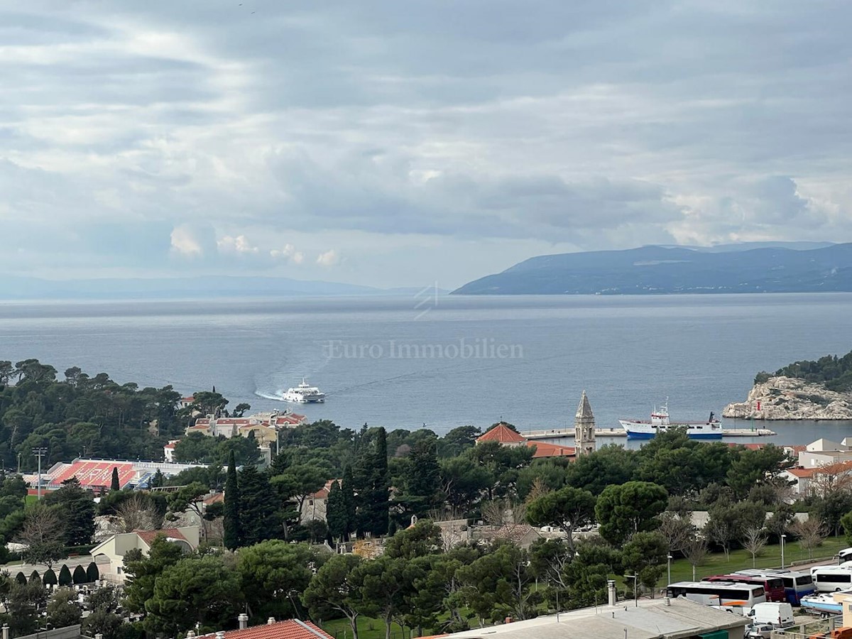 Stan Na prodaju - SPLITSKO-DALMATINSKA  MAKARSKA 