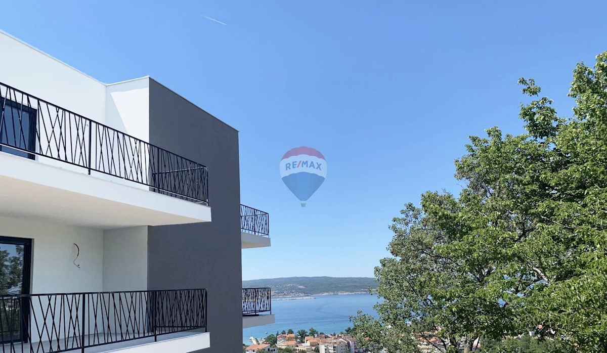 Flat For sale - PRIMORSKO-GORANSKA  CRIKVENICA 