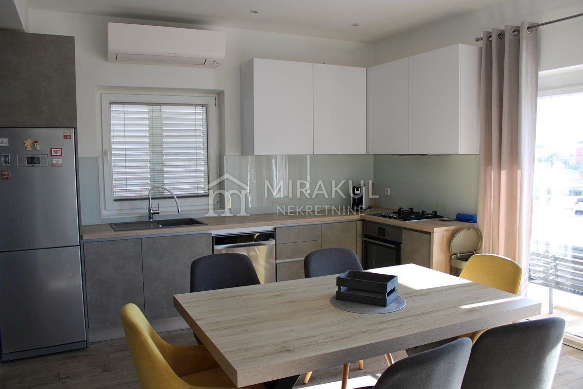 House For sale - ŠIBENSKO-KNINSKA  TRIBUNJ 