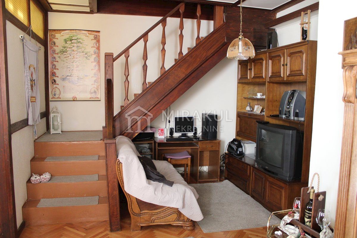 House For sale - ŠIBENSKO-KNINSKA  TRIBUNJ 