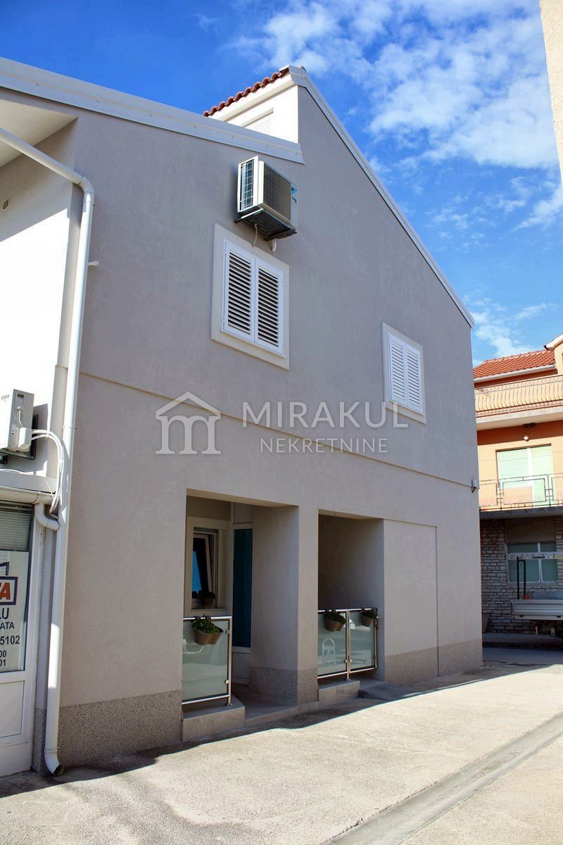 House For sale - ŠIBENSKO-KNINSKA  TRIBUNJ 