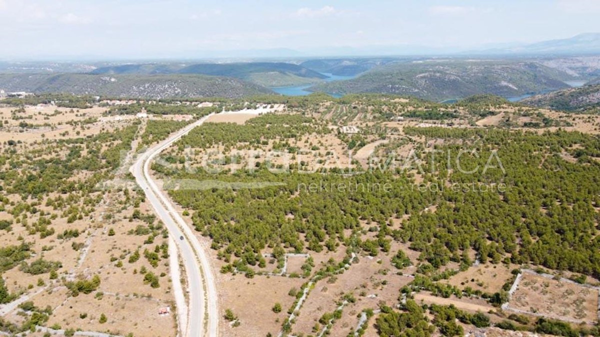 Zemljište Na prodaju - ŠIBENSKO-KNINSKA  ŠIBENIK 