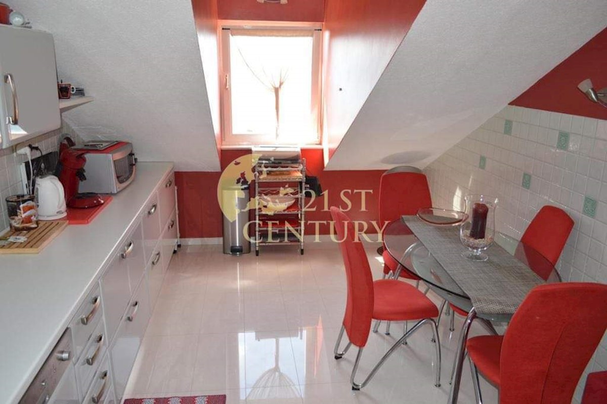 Flat For rent - SPLITSKO-DALMATINSKA SPLIT