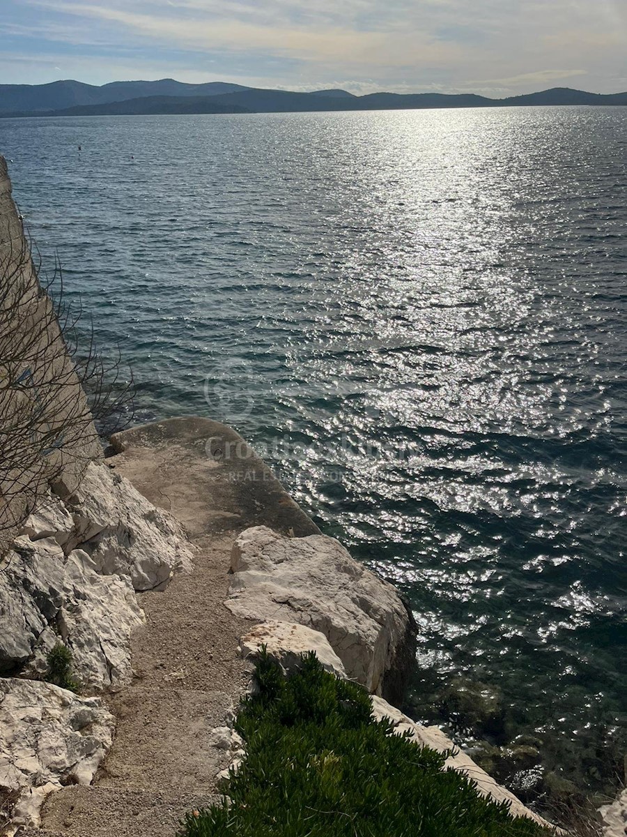 Stan Na prodaju - ŠIBENSKO-KNINSKA  ŠIBENIK 