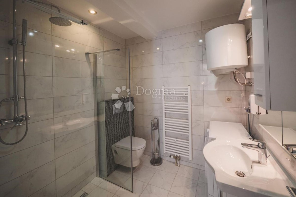 House For sale - ŠIBENSKO-KNINSKA  ŠIBENIK 