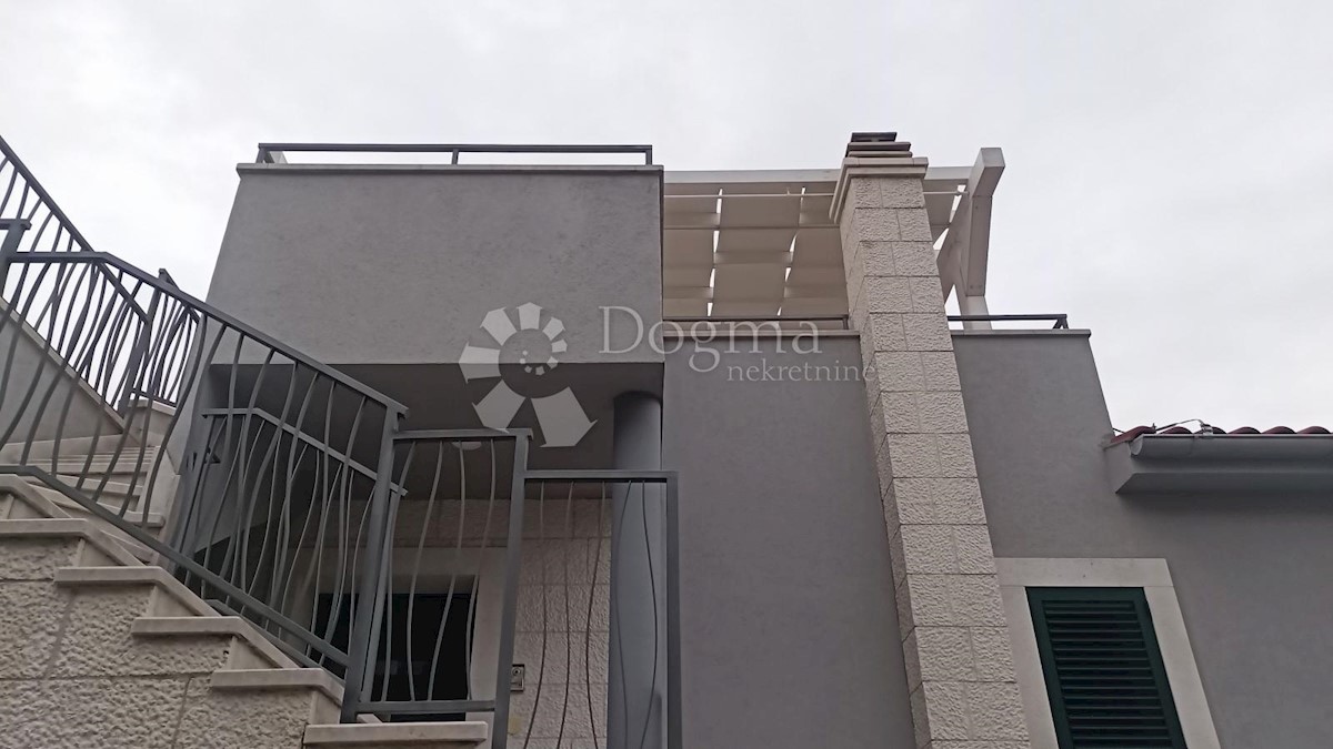 House For sale - ŠIBENSKO-KNINSKA  ŠIBENIK 