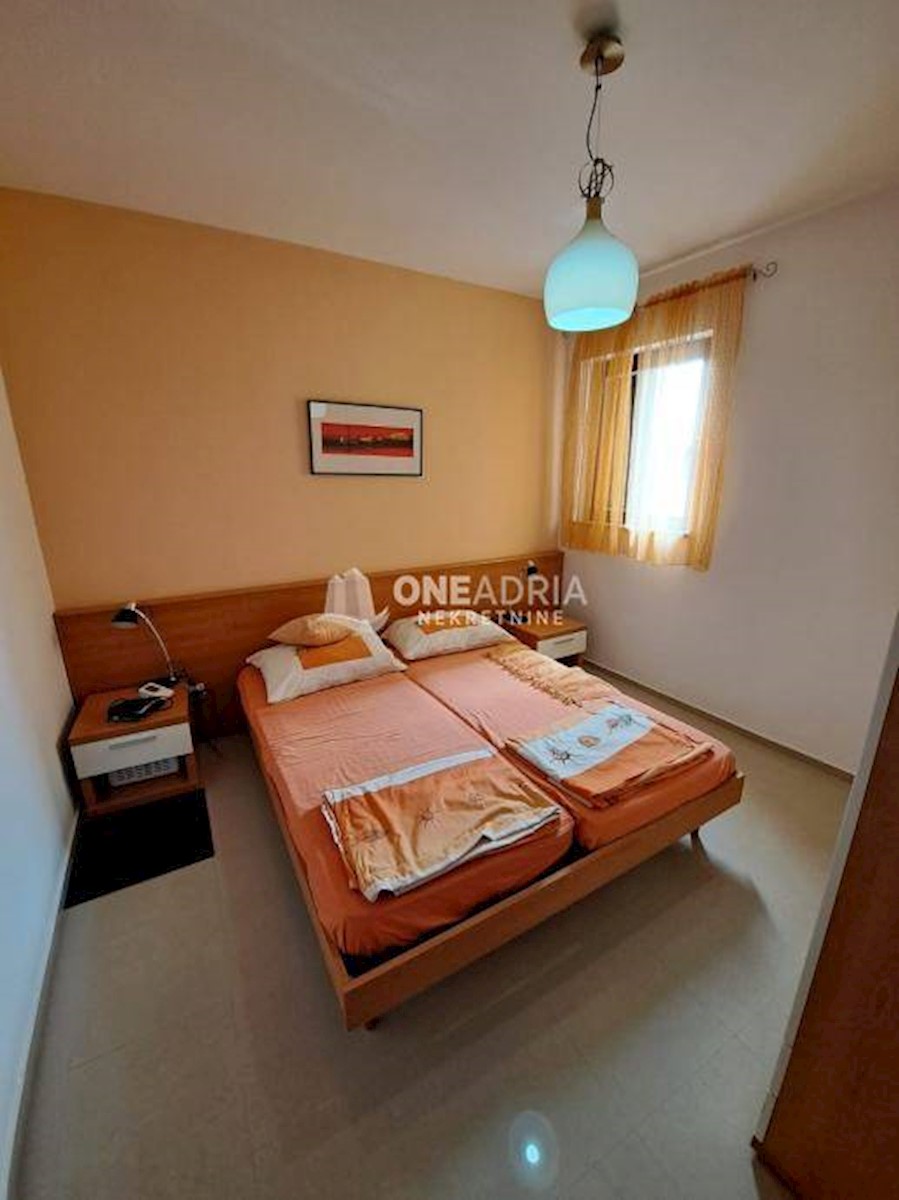 Apartment Zu verkaufen - PRIMORSKO-GORANSKA  KRK 