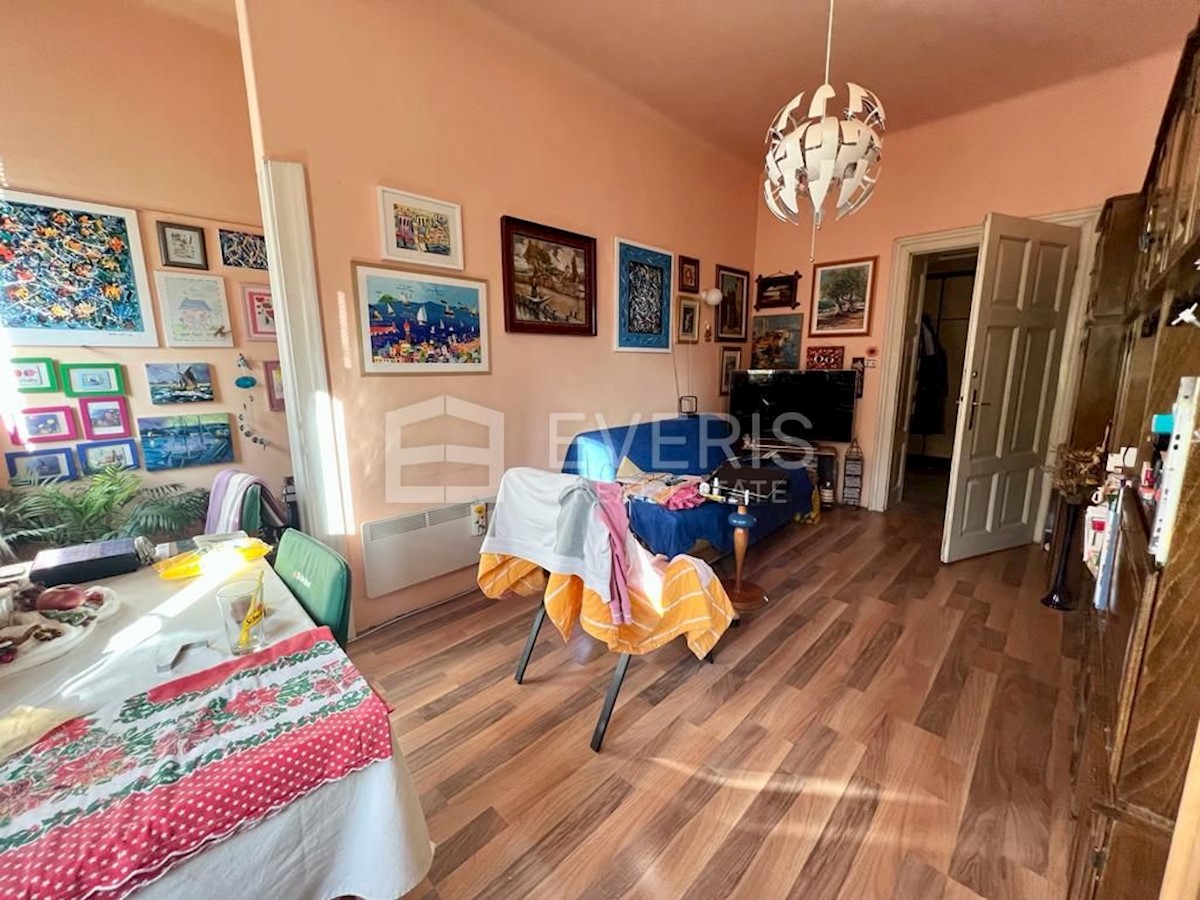 Flat For sale - PRIMORSKO-GORANSKA  LOVRAN 