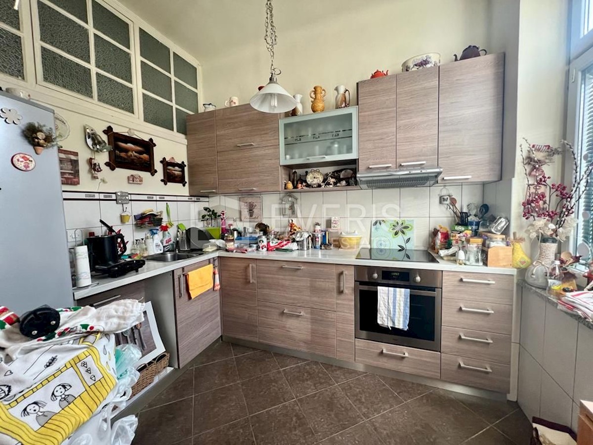 Flat For sale - PRIMORSKO-GORANSKA  LOVRAN 