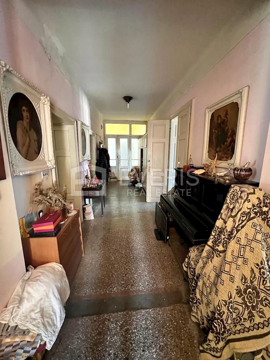 Flat For sale - PRIMORSKO-GORANSKA  LOVRAN 