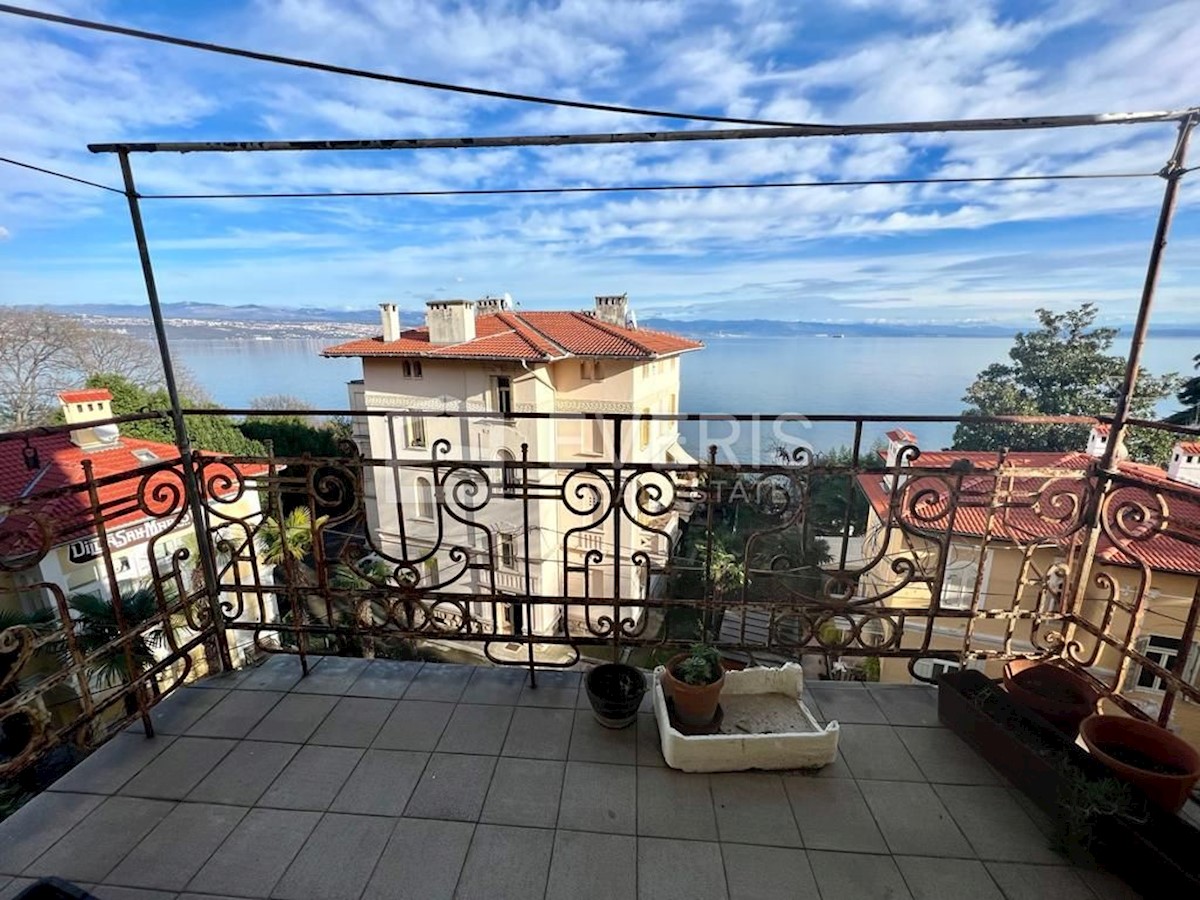 Flat For sale - PRIMORSKO-GORANSKA  LOVRAN 