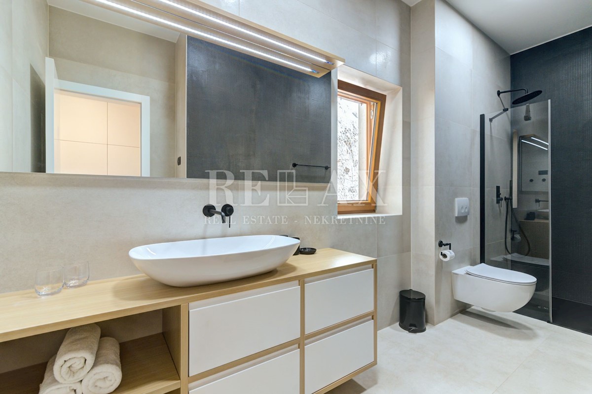 Appartamento In vendita - PRIMORSKO-GORANSKA  OPATIJA 