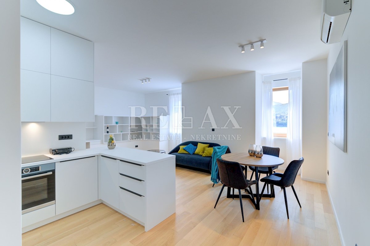 Appartamento In vendita - PRIMORSKO-GORANSKA  OPATIJA 
