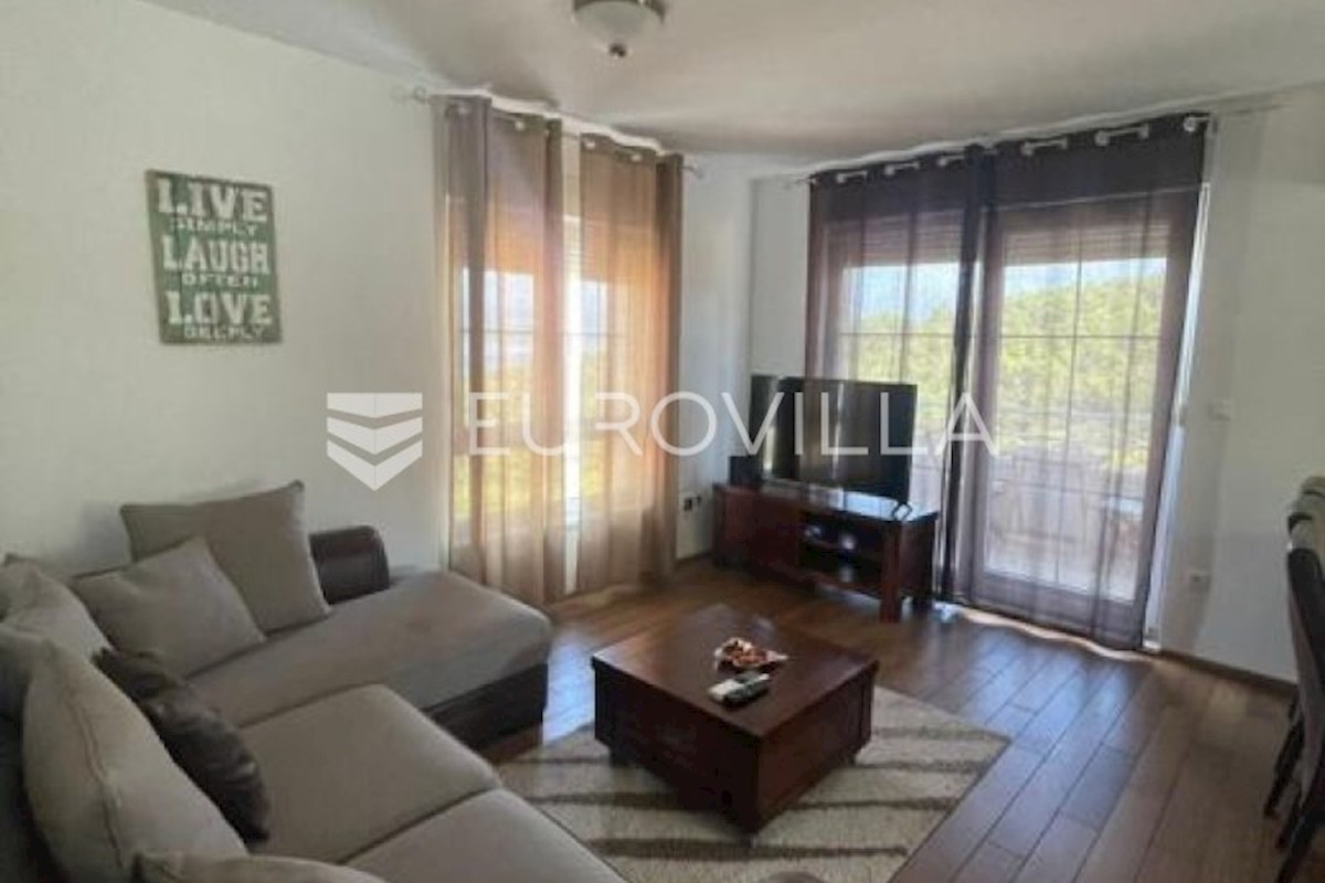 Casa In vendita - SPLITSKO-DALMATINSKA  TROGIR 