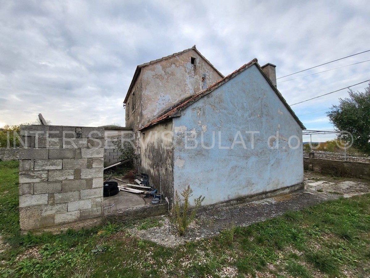 Kuća Na prodaju - ŠIBENSKO-KNINSKA  ŠIBENIK 