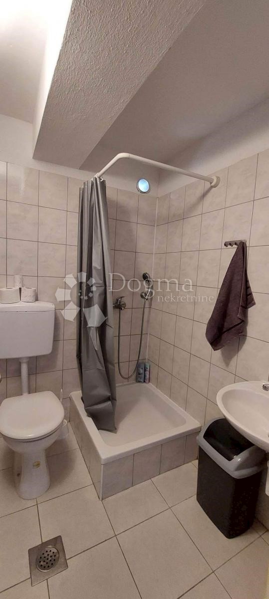 Appartement À vendre - SPLITSKO-DALMATINSKA  MAKARSKA 