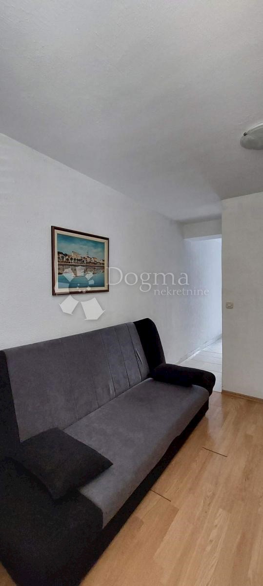 Appartement À vendre - SPLITSKO-DALMATINSKA  Makarska