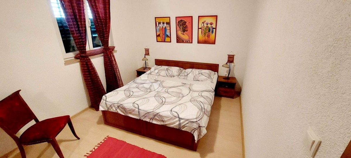 Appartement À vendre - SPLITSKO-DALMATINSKA  MAKARSKA 