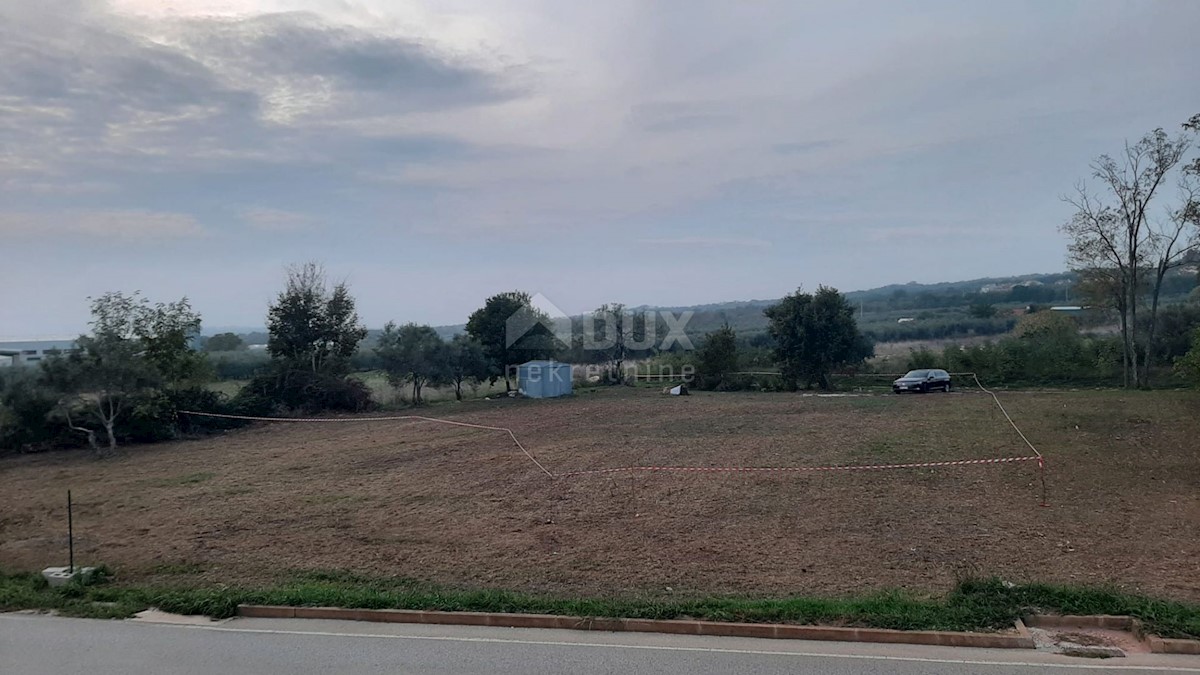 Działka Na sprzedaż - ISTARSKA  POREČ 