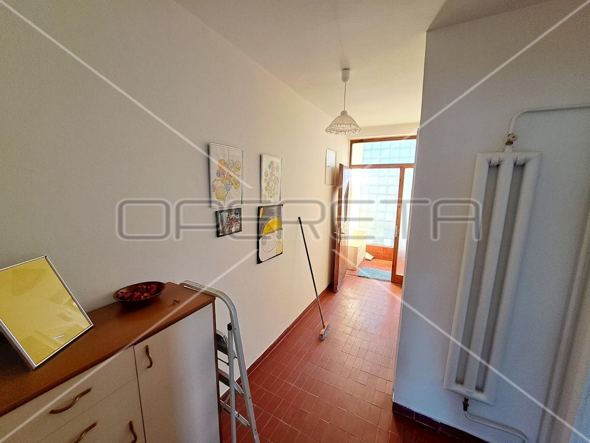 House For sale - GRAD ZAGREB  ZAGREB 