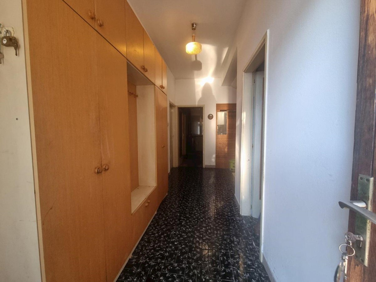 House For sale - PRIMORSKO-GORANSKA  NOVI VINODOLSKI 