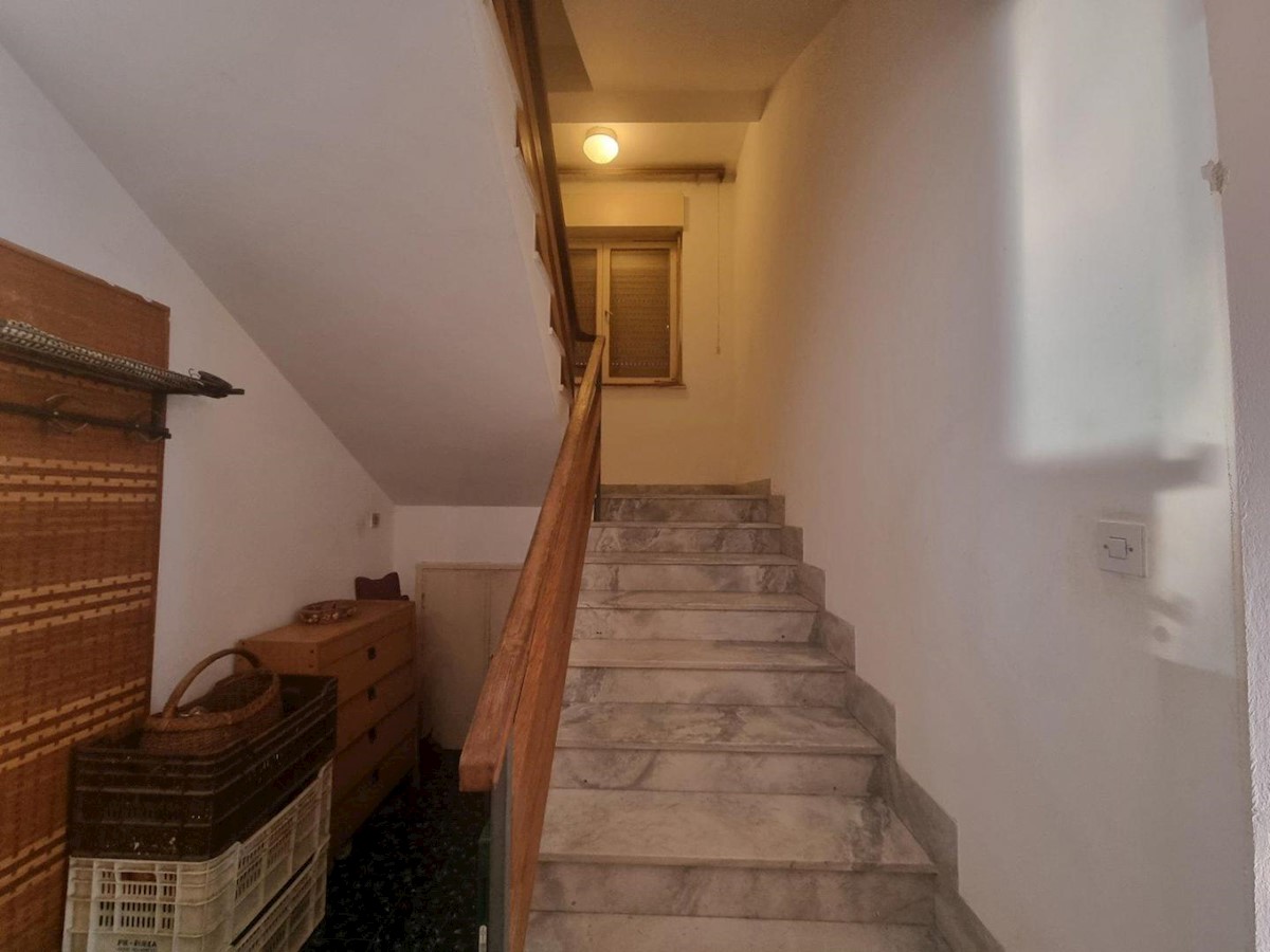 House For sale - PRIMORSKO-GORANSKA  NOVI VINODOLSKI 