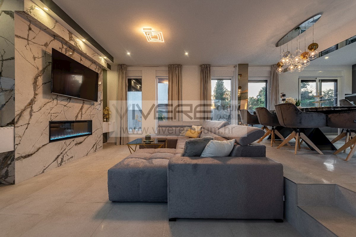 House For sale - ZADARSKA  NIN 