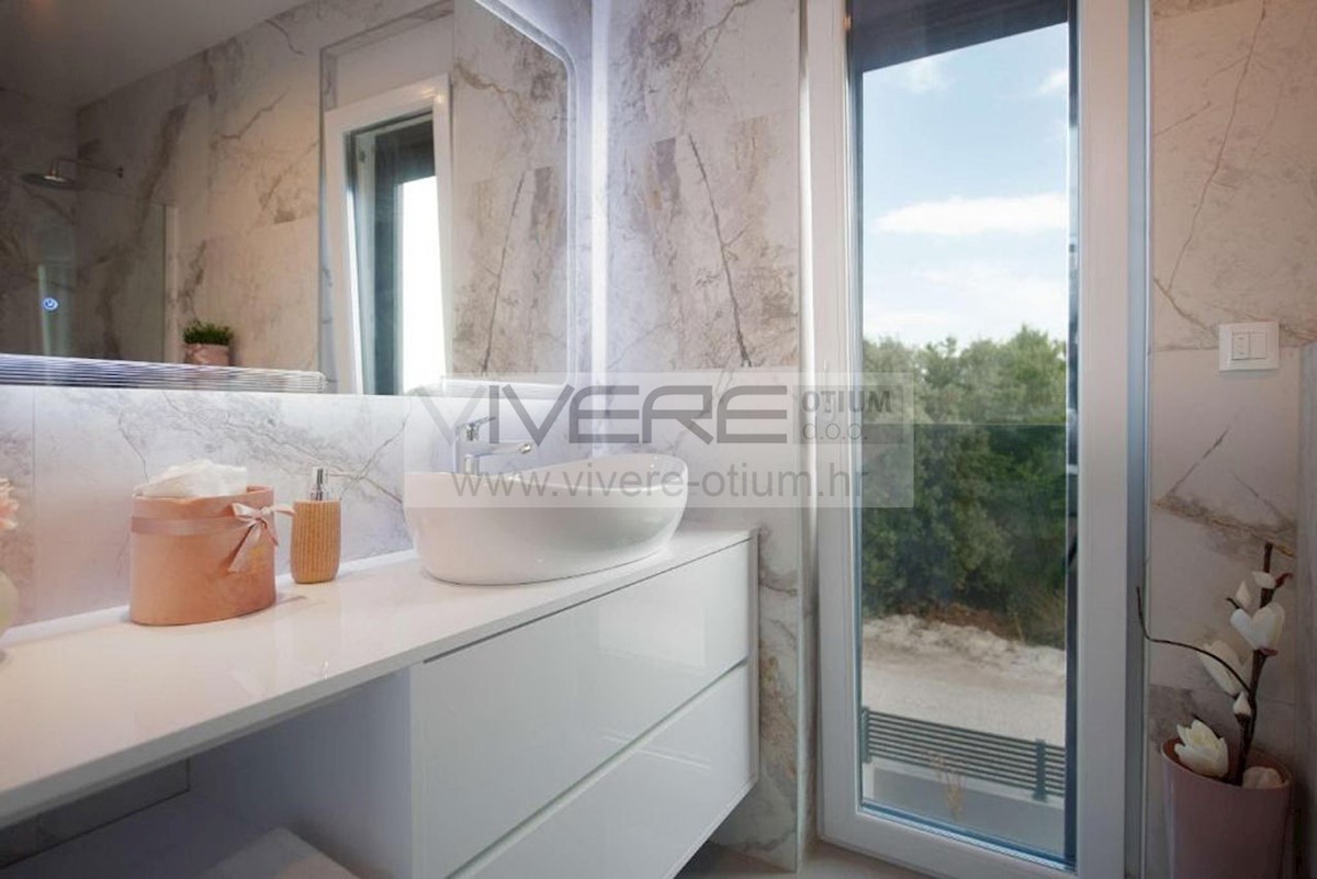 House For sale - ZADARSKA  NIN 