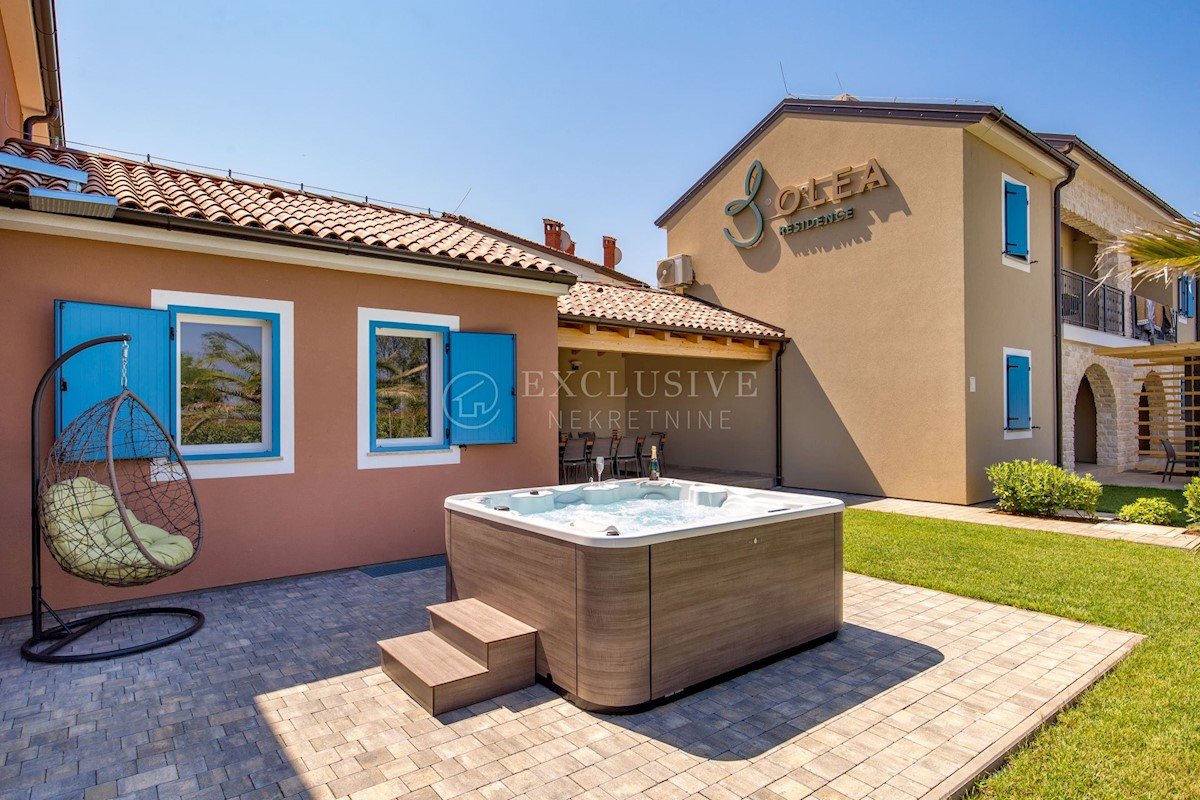 Haus Zu verkaufen - ISTARSKA  POREČ 
