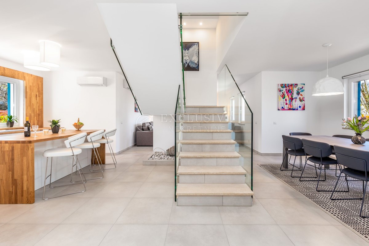 Haus Zu verkaufen - ISTARSKA  POREČ 