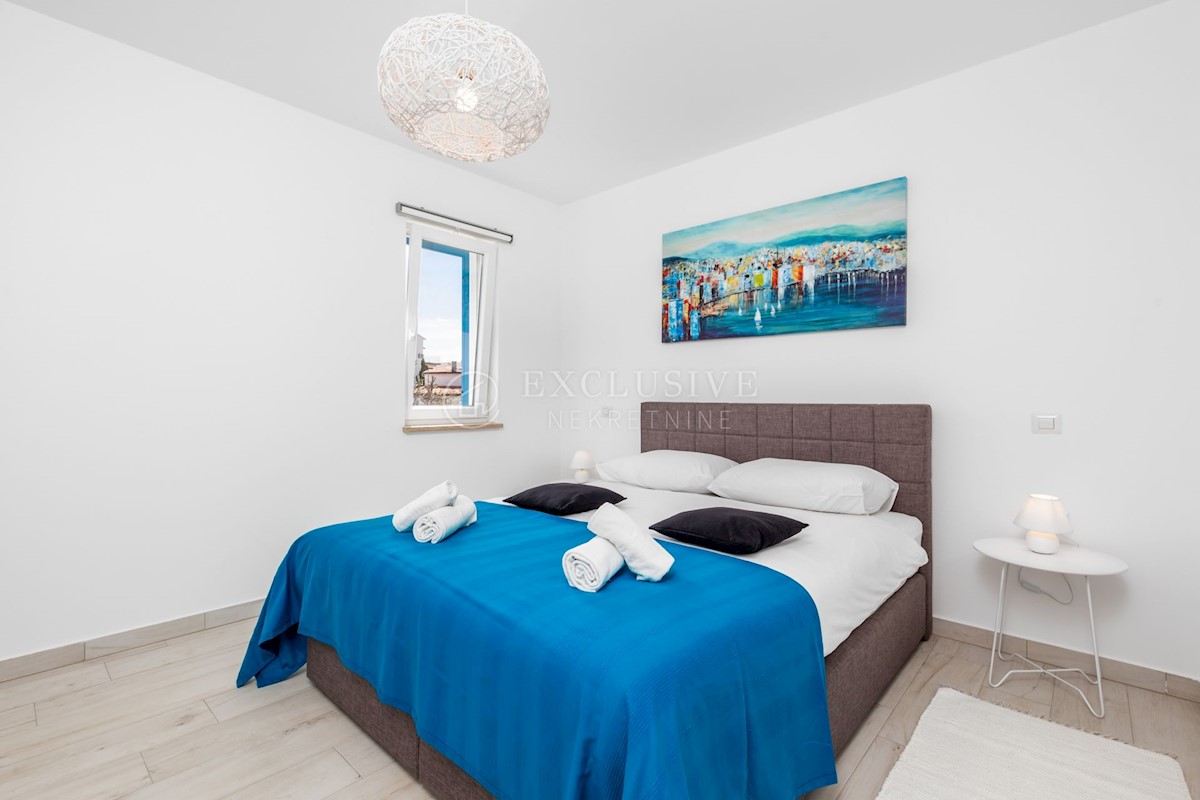 Haus Zu verkaufen - ISTARSKA  POREČ 