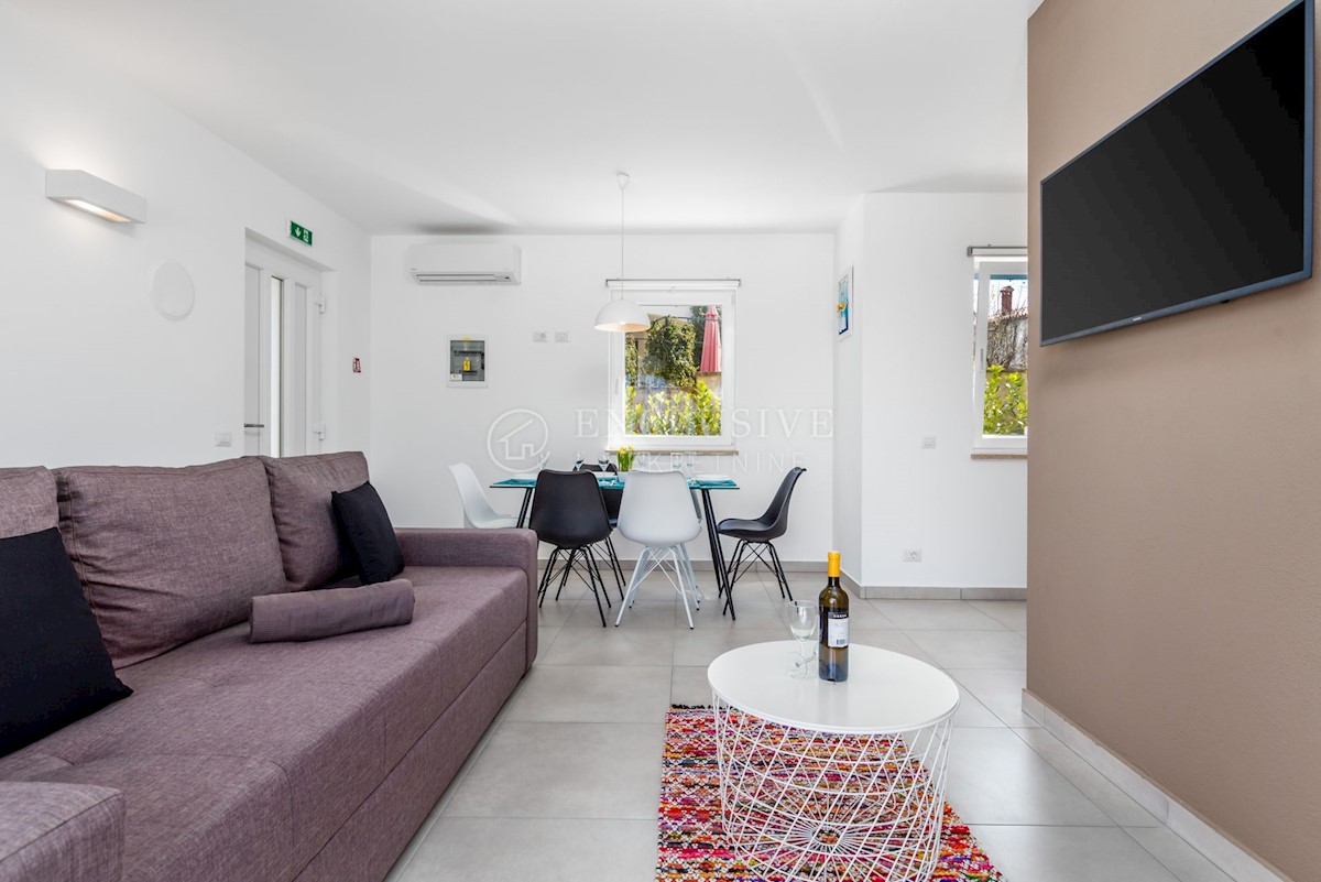 Haus Zu verkaufen - ISTARSKA  POREČ 