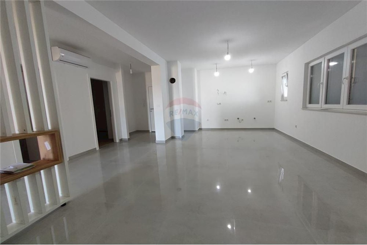 Flat For sale - ZADARSKA  PRIVLAKA 