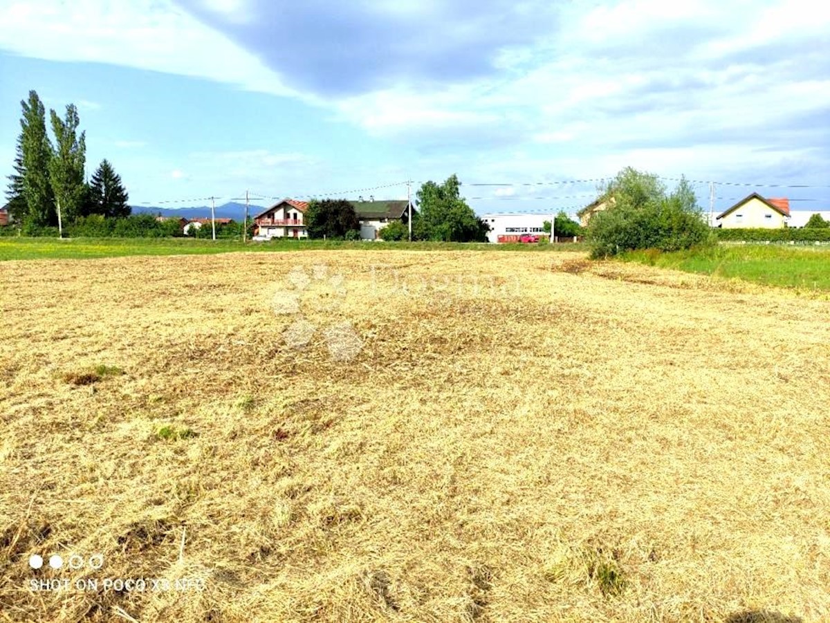 Land For sale - ZAGREBAČKA  SVETA NEDELJA 