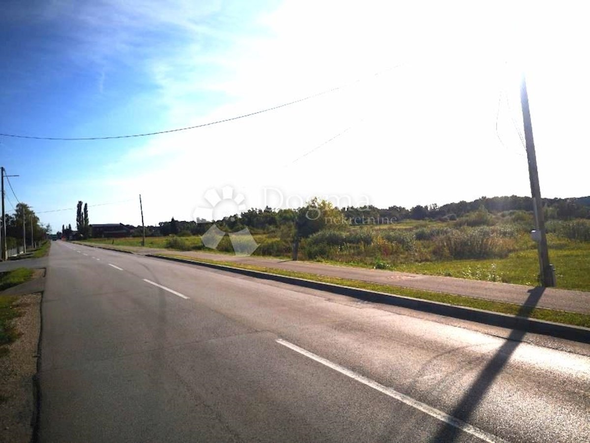 Pozemok Na predaj - ZAGREBAČKA  Sveta Nedelja