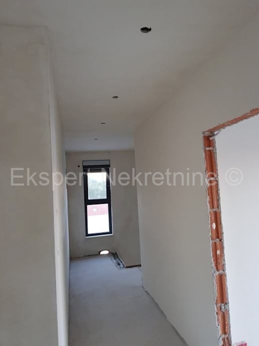 Maison À vendre - SPLITSKO-DALMATINSKA  SPLIT 