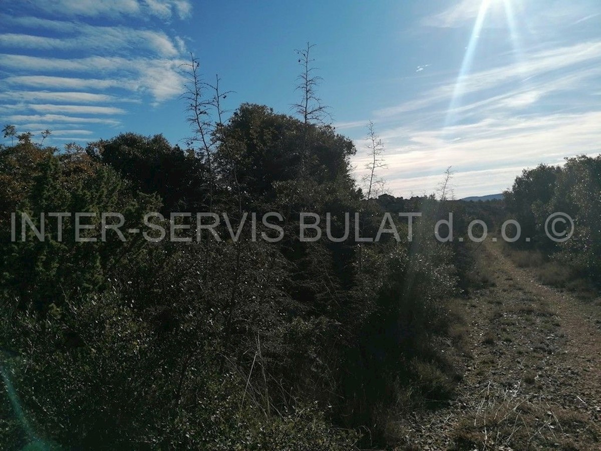 Terreno In vendita - ŠIBENSKO-KNINSKA  ŠIBENIK 