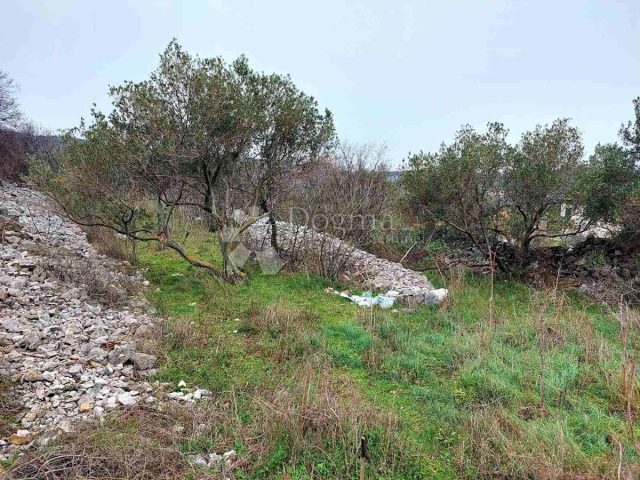 Działka na sprzedaż 1638 m² – Vrbnik