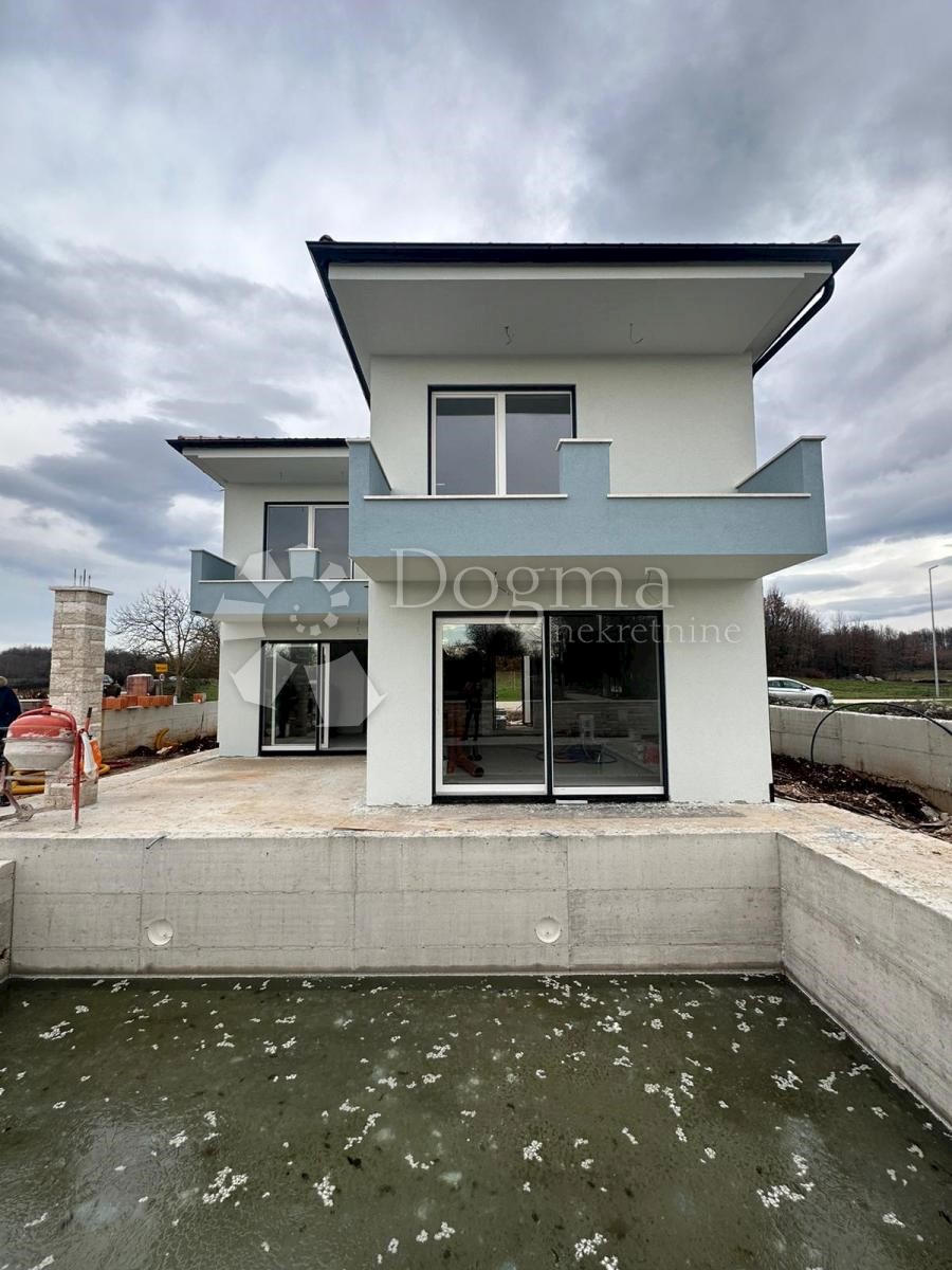 Casa In vendita - Istarska Svetvinčenat - foto 1/21