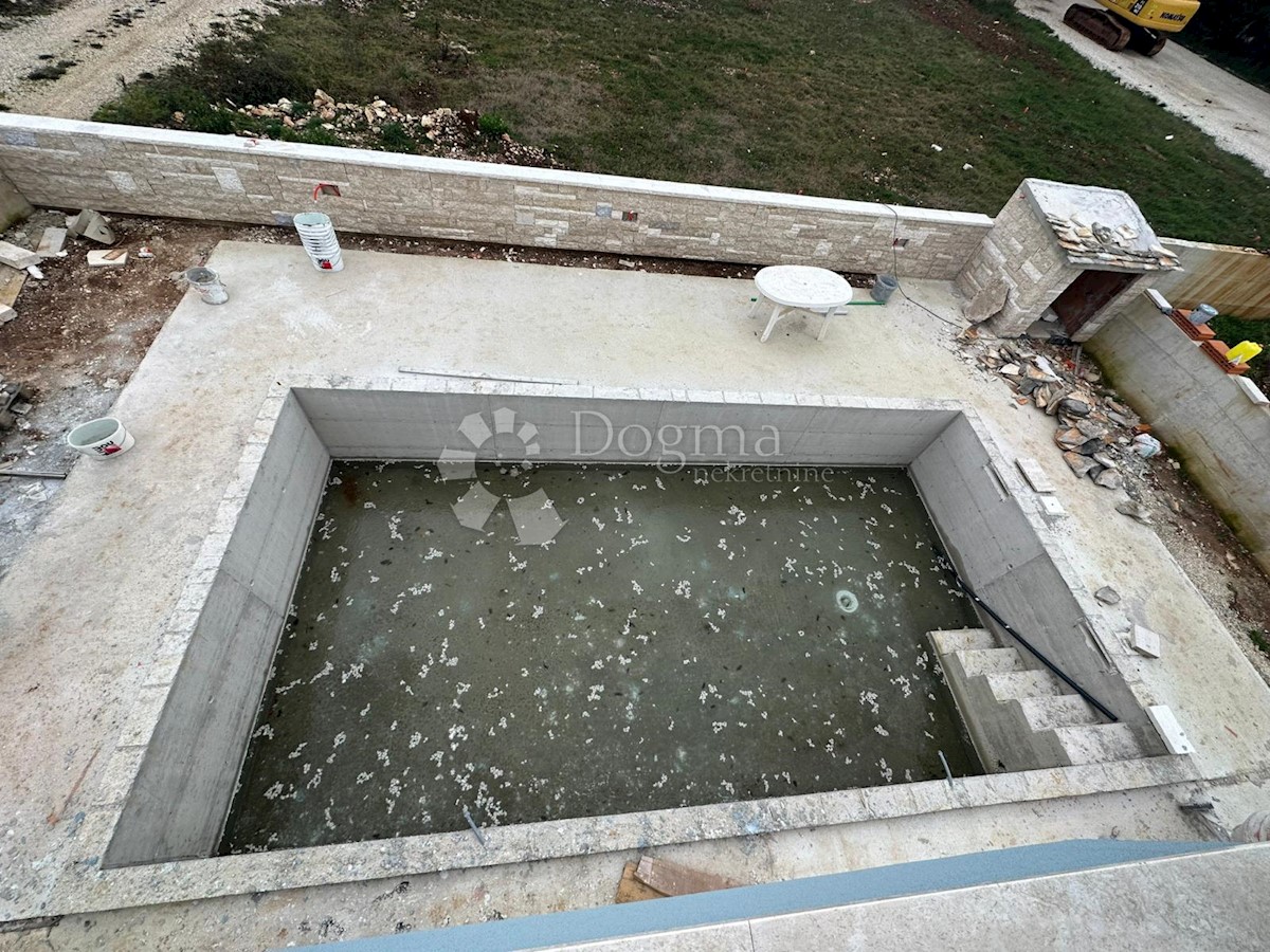 Casa In vendita - ISTARSKA  SVETVINČENAT 