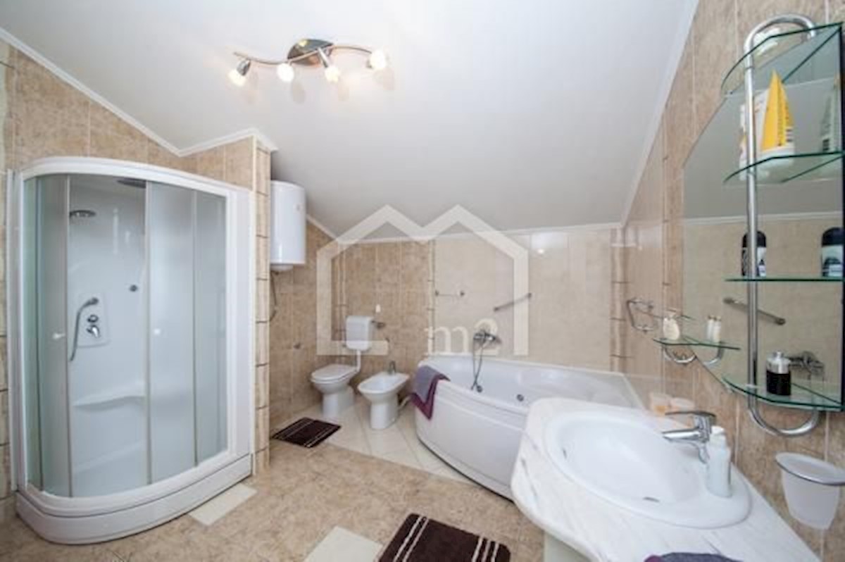 Maison À vendre - SPLITSKO-DALMATINSKA  MAKARSKA 