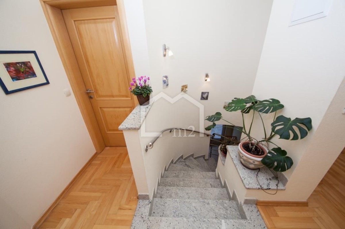 Maison À vendre - SPLITSKO-DALMATINSKA  MAKARSKA 