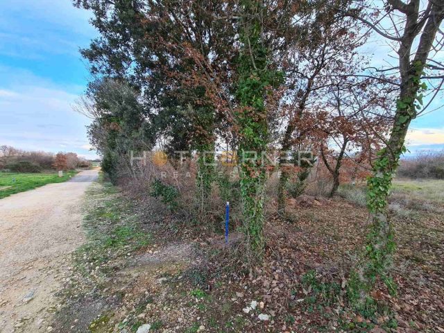 Pozemek na prodej 2005 m² – Loborika