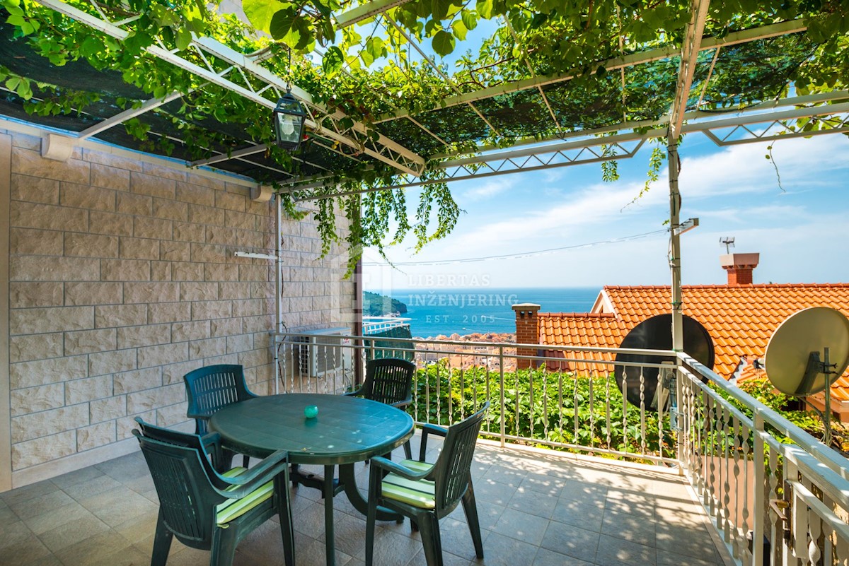 Flat For sale - DUBROVAČKO-NERETVANSKA  DUBROVNIK 