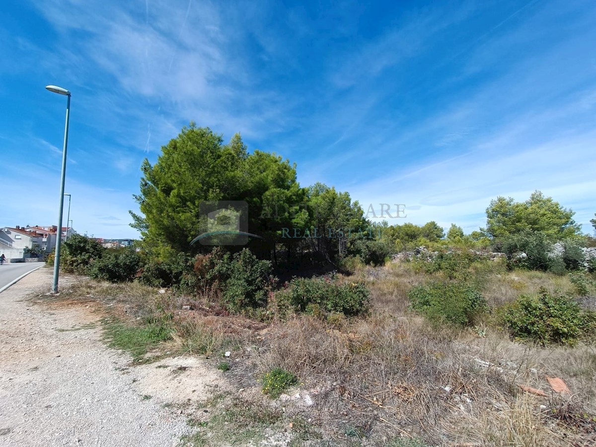 Pozemek Na prodej - ŠIBENSKO-KNINSKA  VODICE 