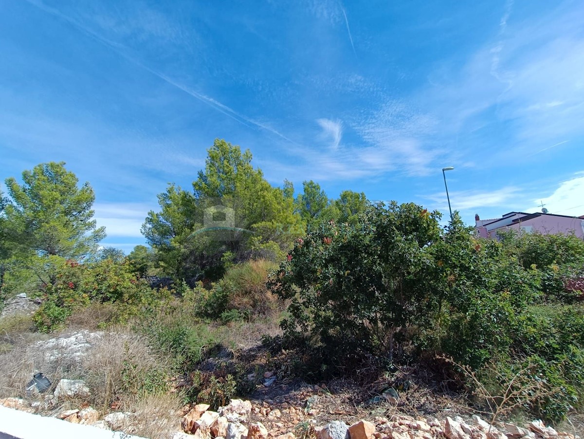 Parcela Naprodaj - ŠIBENSKO-KNINSKA  Vodice