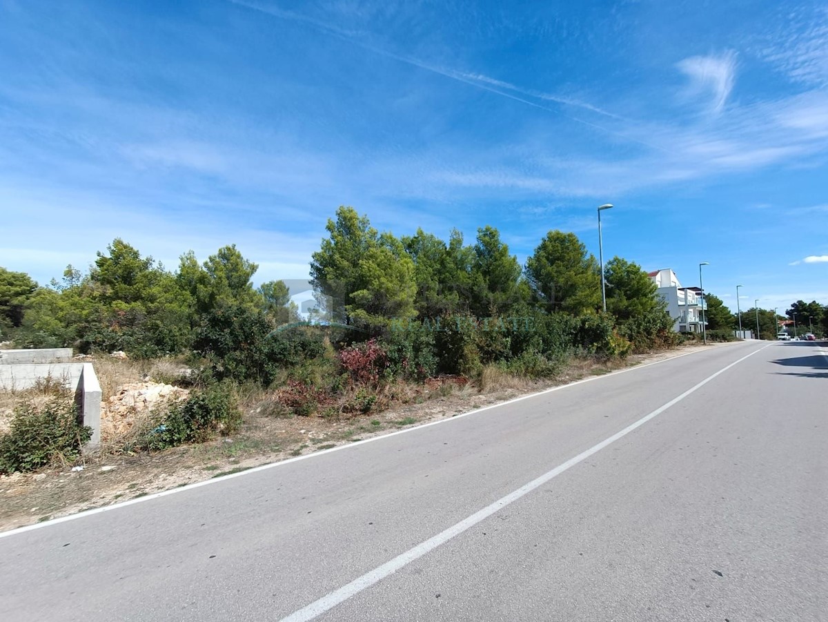 Pozemek Na prodej - ŠIBENSKO-KNINSKA  VODICE 